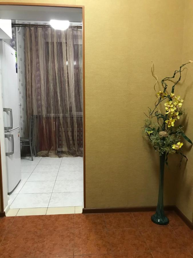 Rent Apartment In The Center Of Чернихив Екстериор снимка