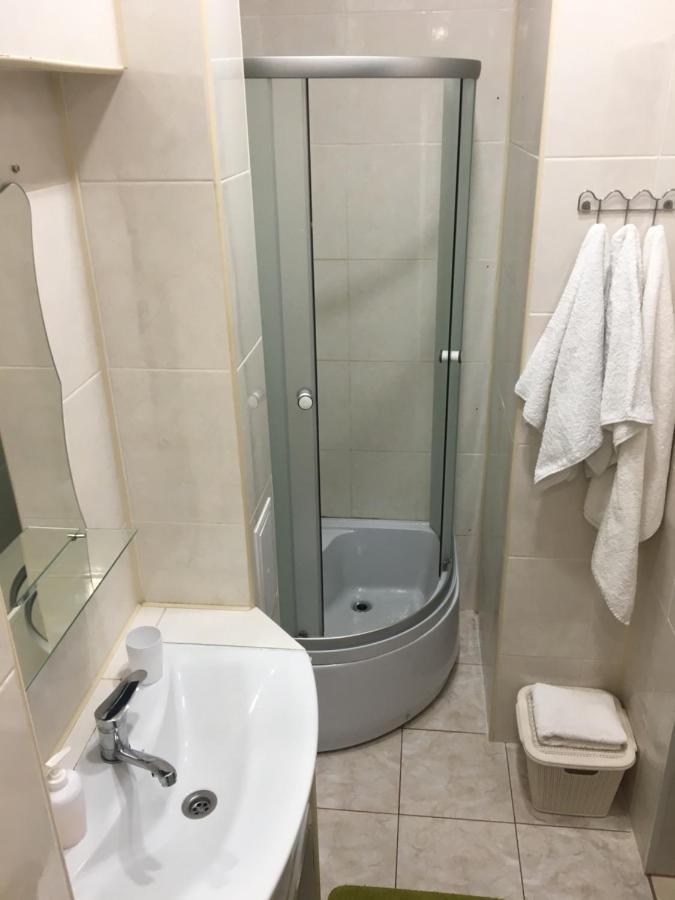 Rent Apartment In The Center Of Чернихив Екстериор снимка